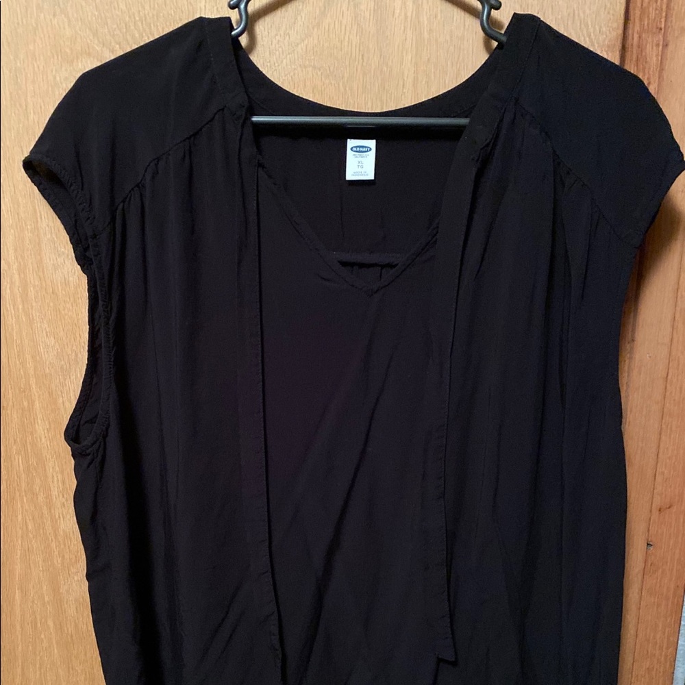 Old navy blouse
